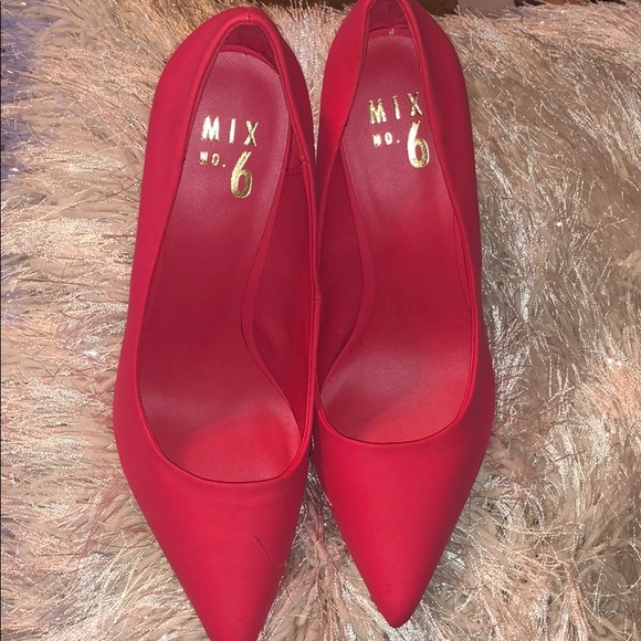 Pink Heels - Picture 4 of 4